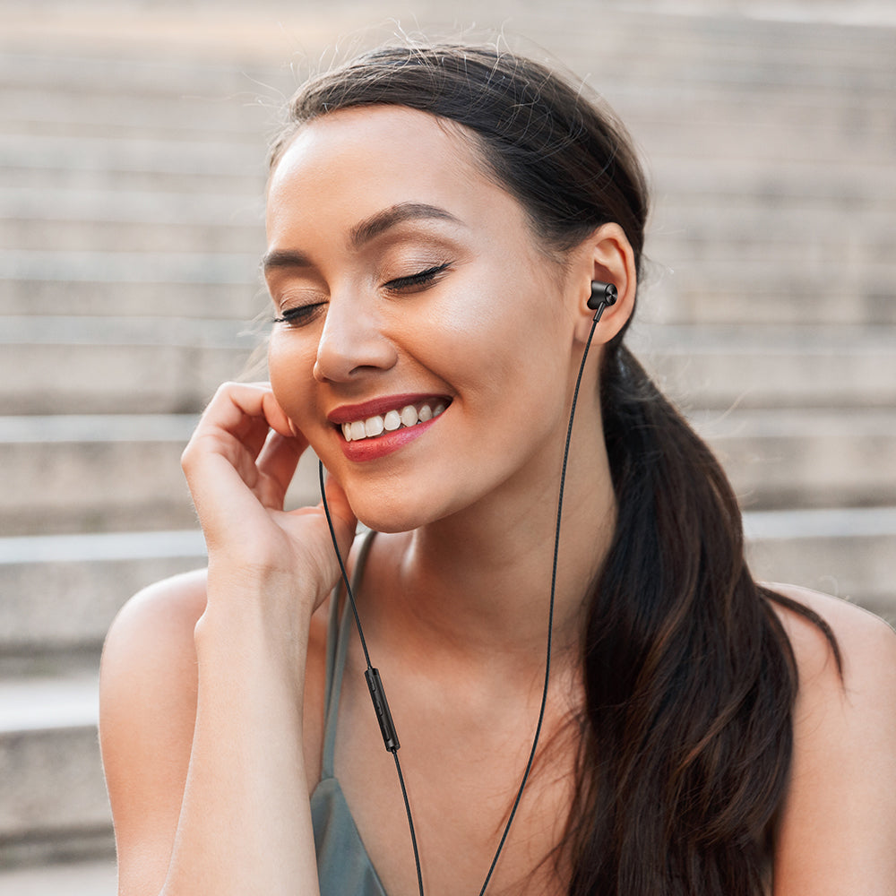 Lightning Wired Earphone (Flat-ear Version)