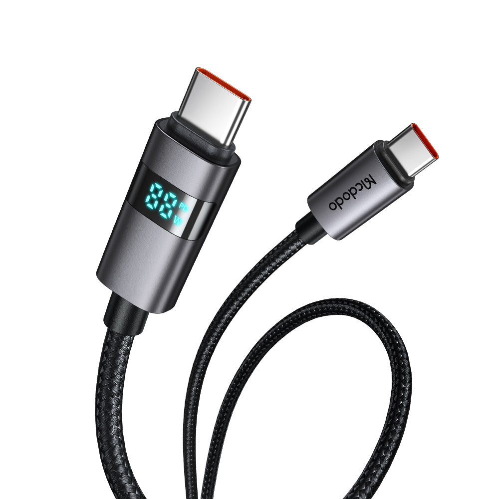 Horizontal LED Display 100W USB-C to USB-C Data Cable 1.2m