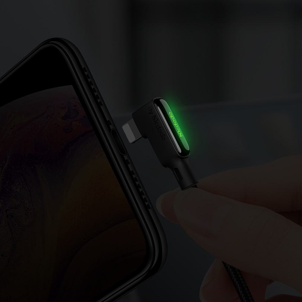 90 Degree Coil Lightning Data Cable 1.8m